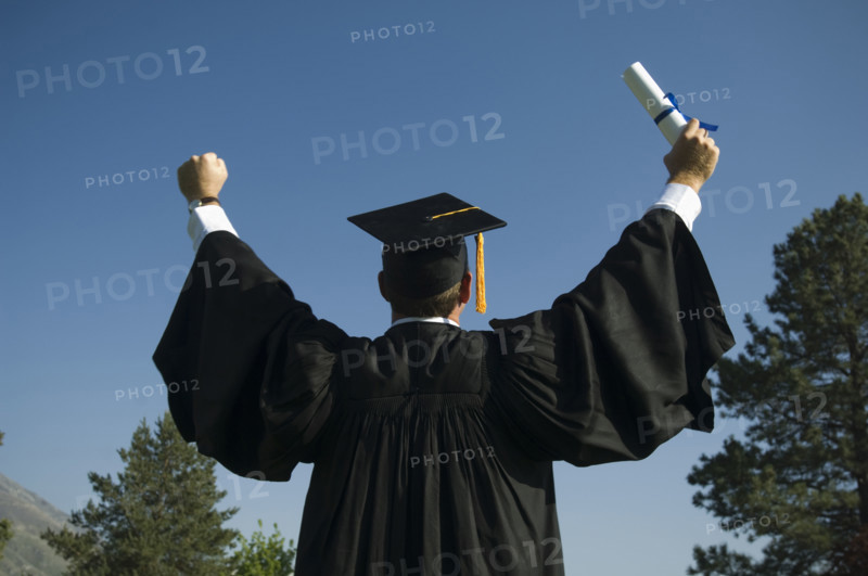 Male graduate cheering. Date : 2007