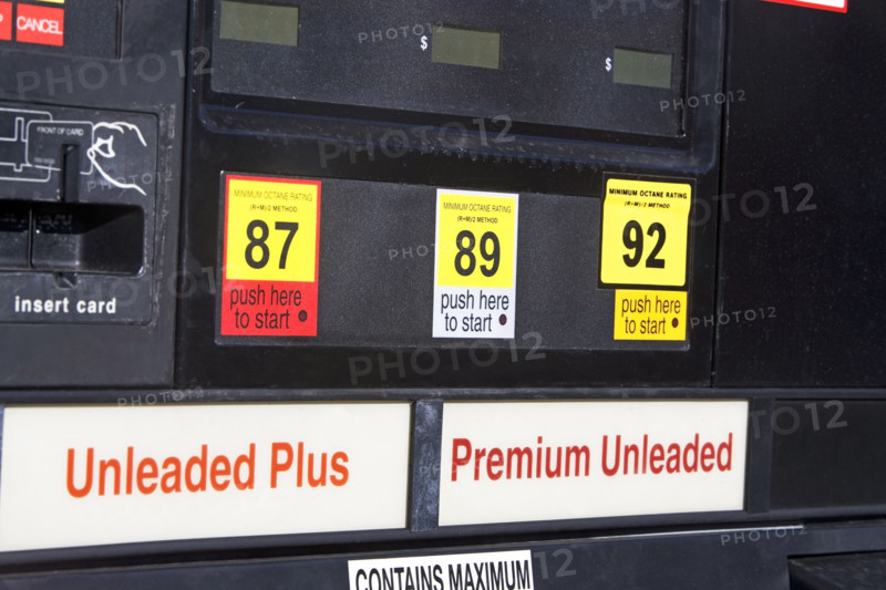 gas pumps. Date : 2008