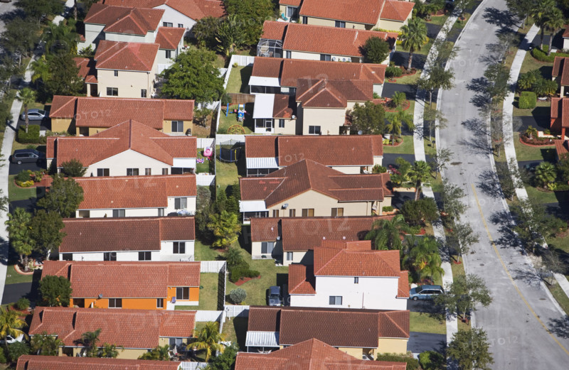 aerial of housing community. Date : 2008