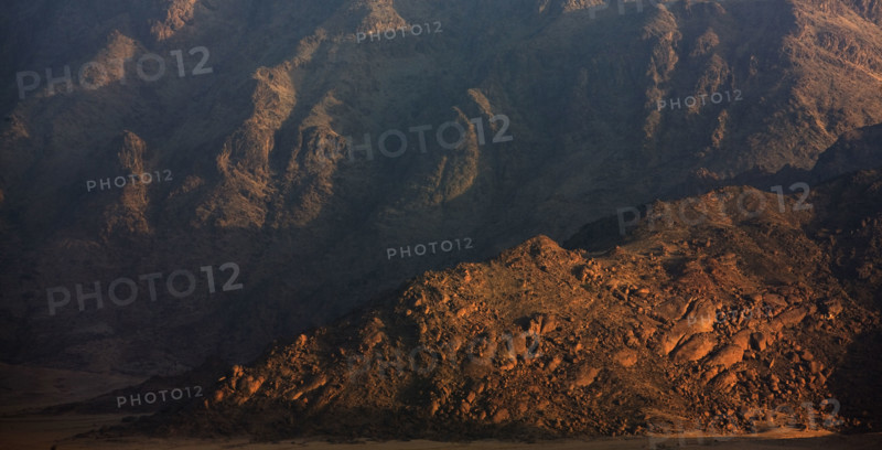 Rocky mountains, Namib Desert, Namibia, Africa. Date : 2008