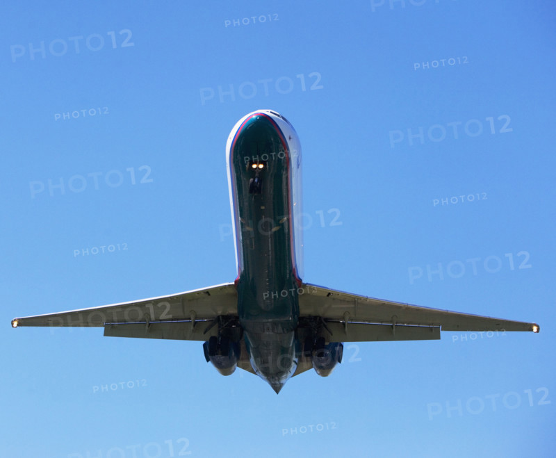 Low angle view of airplane in sky. Date : 2008