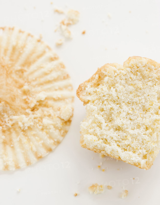 Close up of half eaten muffin and wrapper. Date : 2008