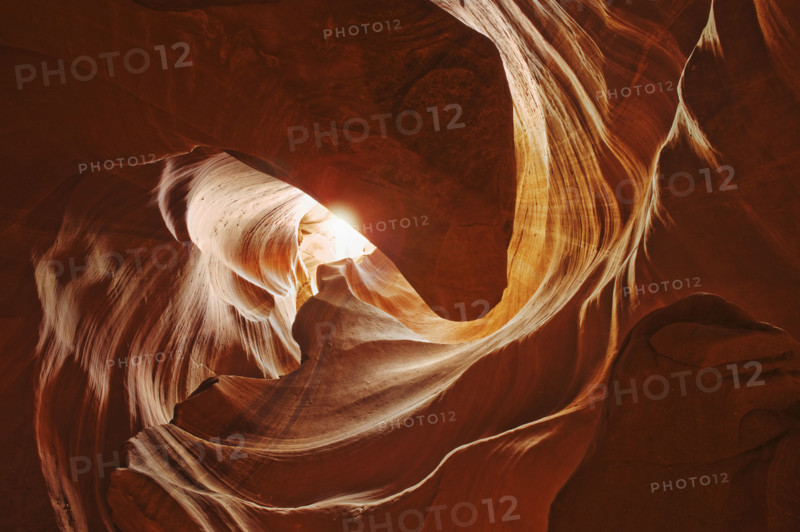 Upper Antelope Canyon, Page, Arizona.