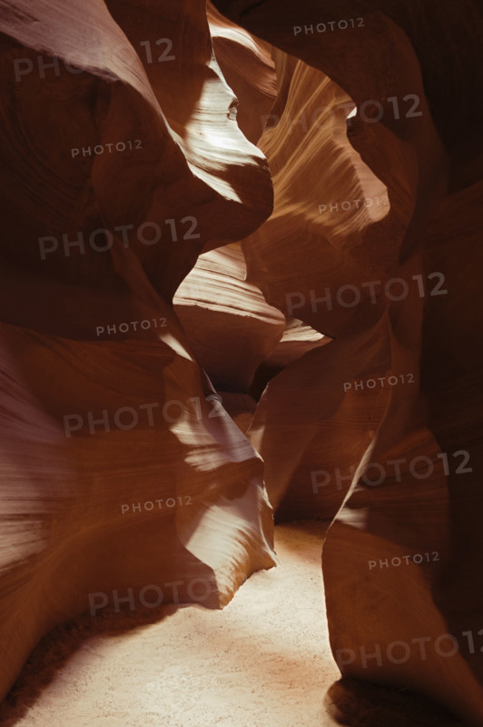 Upper Antelope Canyon, Page, Arizona.
