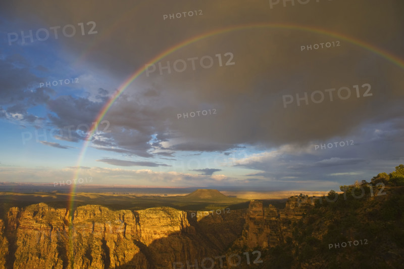 Rainbow and clouds over Grand Canyon, Arizona.