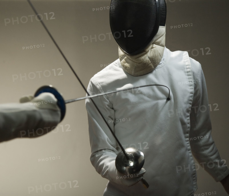 Two men fencing. Date : 2008