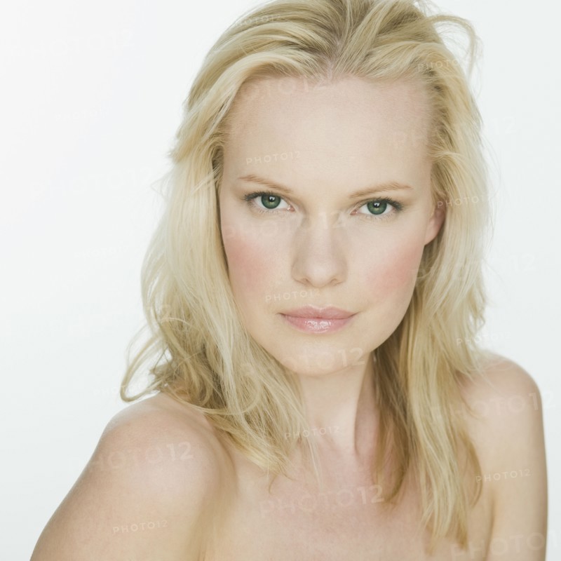 Portrait of natural woman.