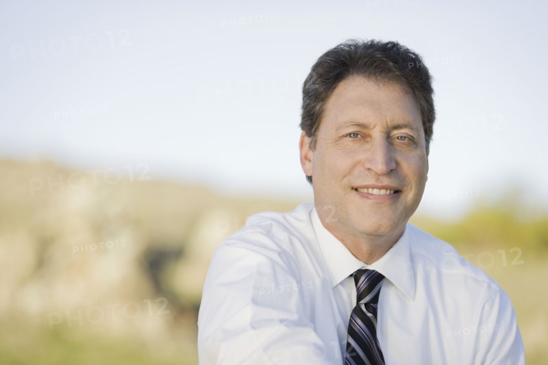 Portrait of businessman. Photographe : PT Images