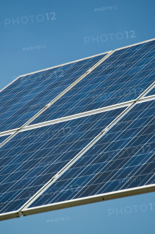 Low angle view of solar panel. Photographe : Daniel Grill