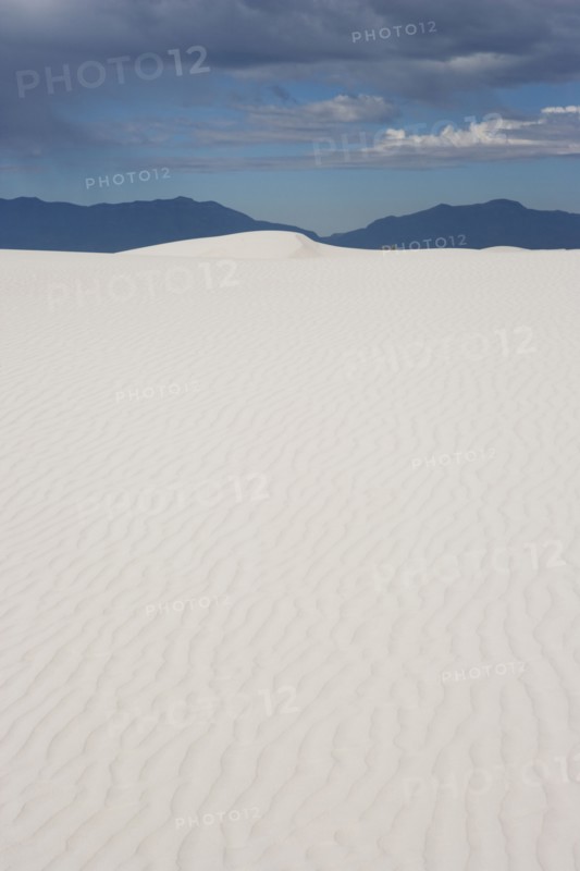 Dunes de sable blanc