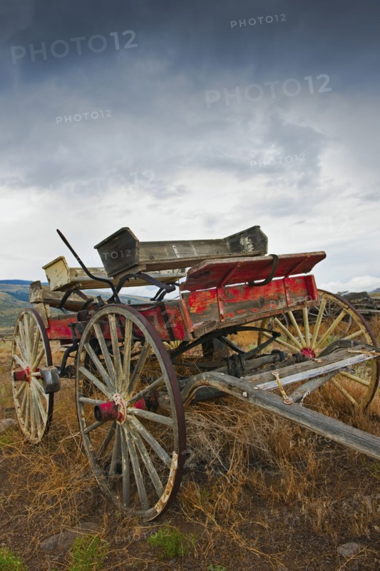Old fashion wagon.