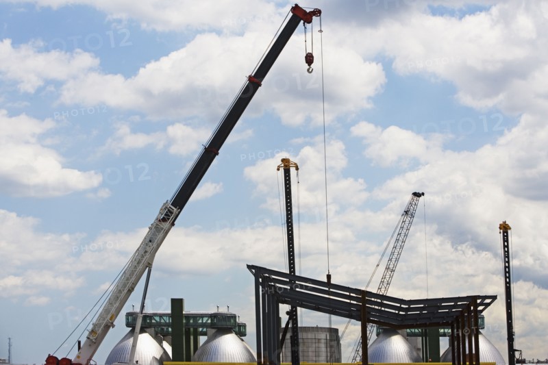 Industrial crane