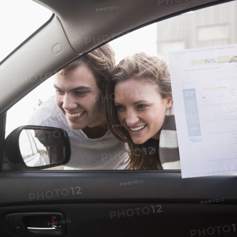 Couple shopping for new car