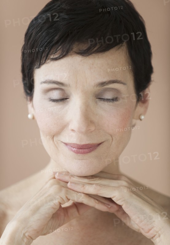 Portrait of woman.