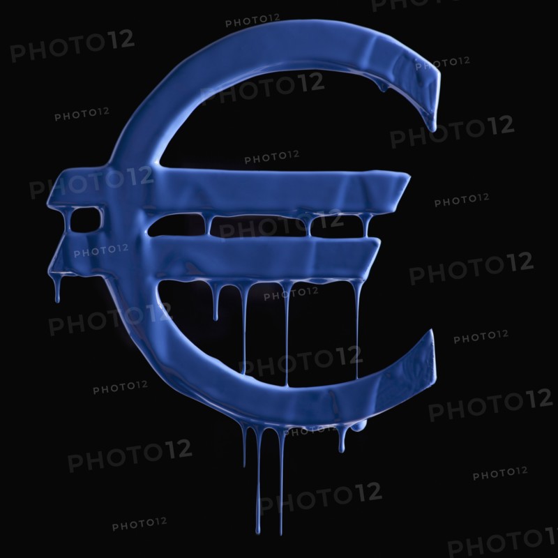 Euro symbol covered in paint. Photographer: Mike Kemp