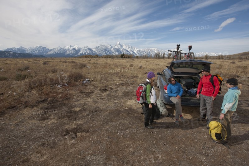 Mountain bikers. Photographer: Dan Bannister