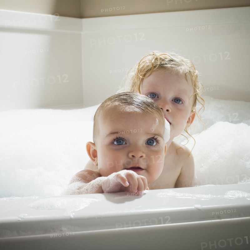 Bath time. Photographer: Mike Kemp