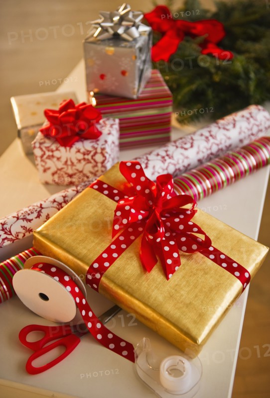 Christmas presents. Photographer: Daniel Grill