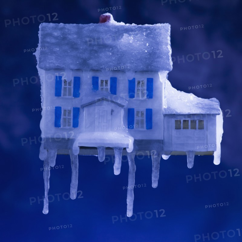 Model house covered in ice. Photographer: Mike Kemp