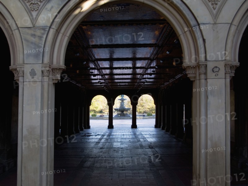 Archway. Photographe : fotog