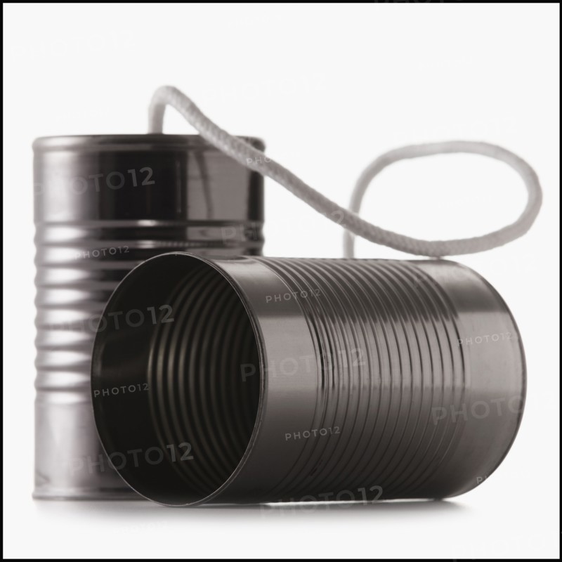Tin can phone. Photographe : Mike Kemp