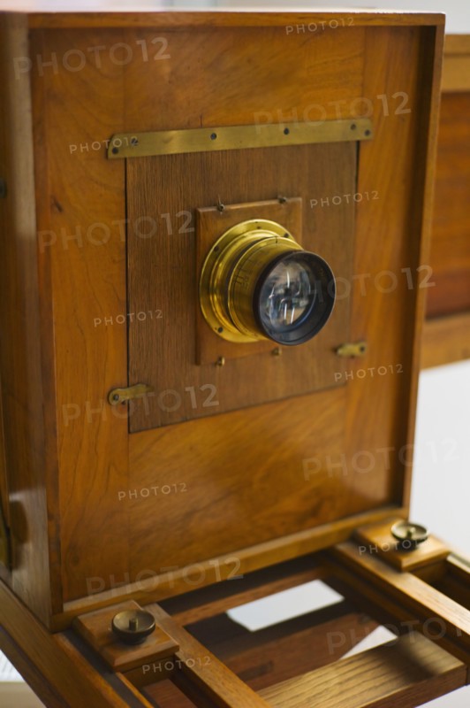Antique wooden camera.