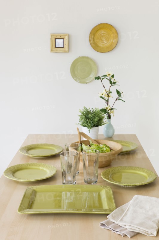 Table set for dinner.