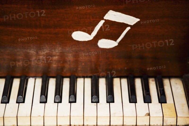 Keys on a piano.