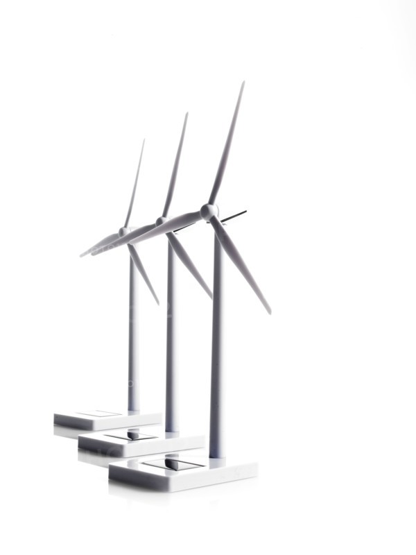 Three windmills. Photo : David Arky