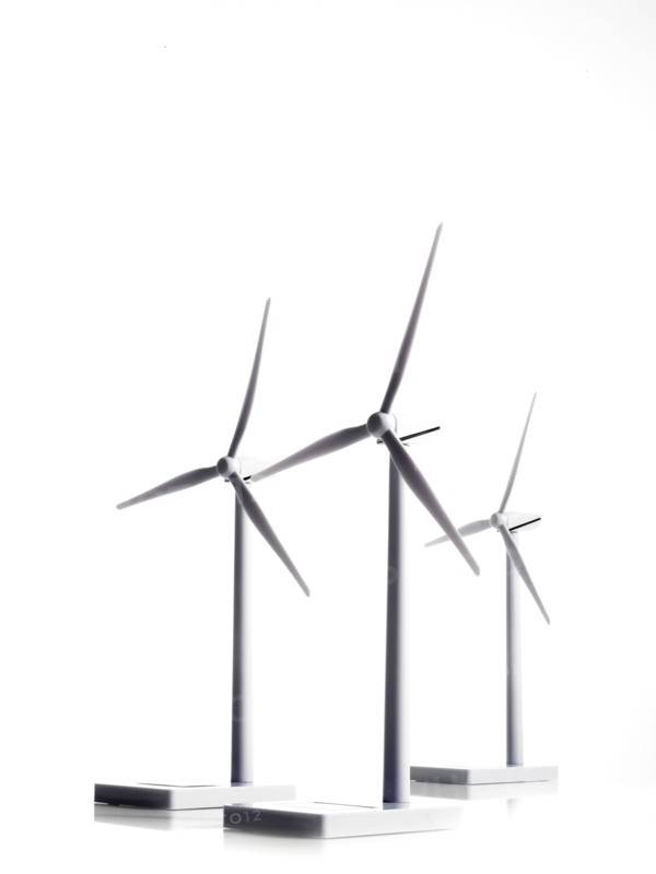 Three windmills. Photo : David Arky
