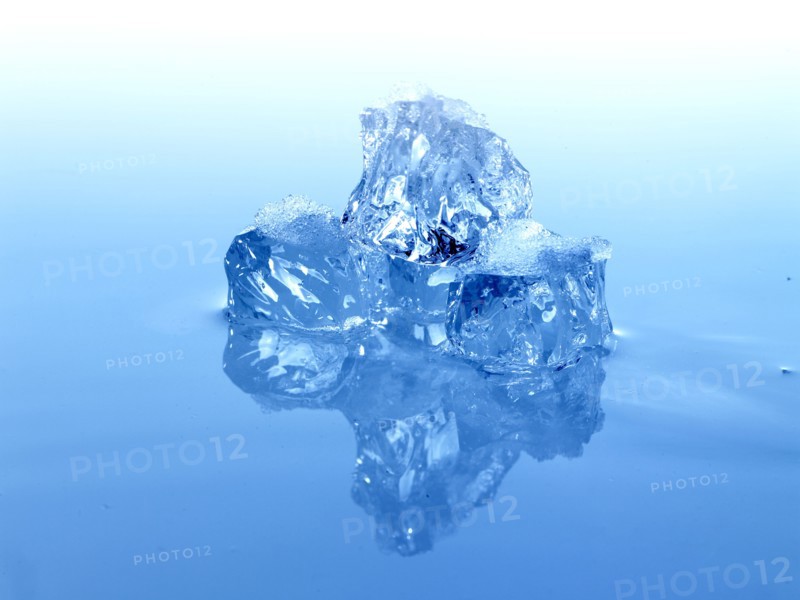 Ice cubes. Photo. David Arky
