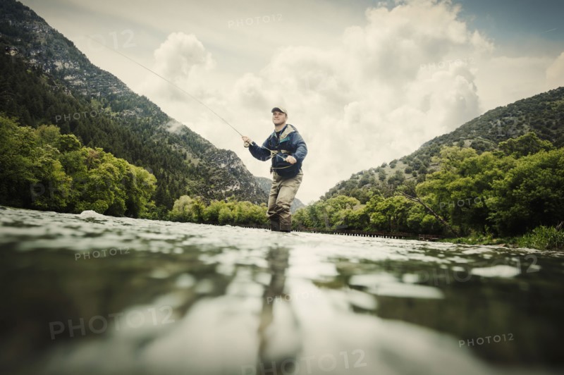 Fly fisherman. Photo. Erik Isakson