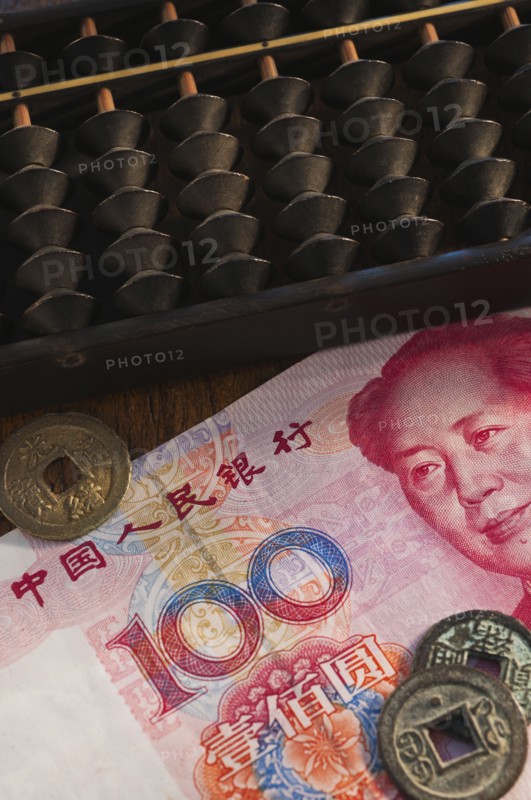 Abacus and Chinese currency.