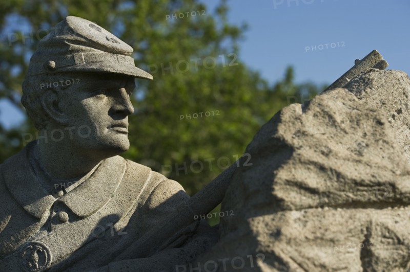 Statue at Gettysburg National Military Park. Photo. Daniel Grill