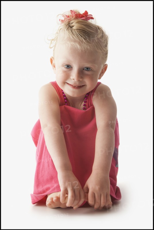 Cute young girl. Photo. Mike Kemp