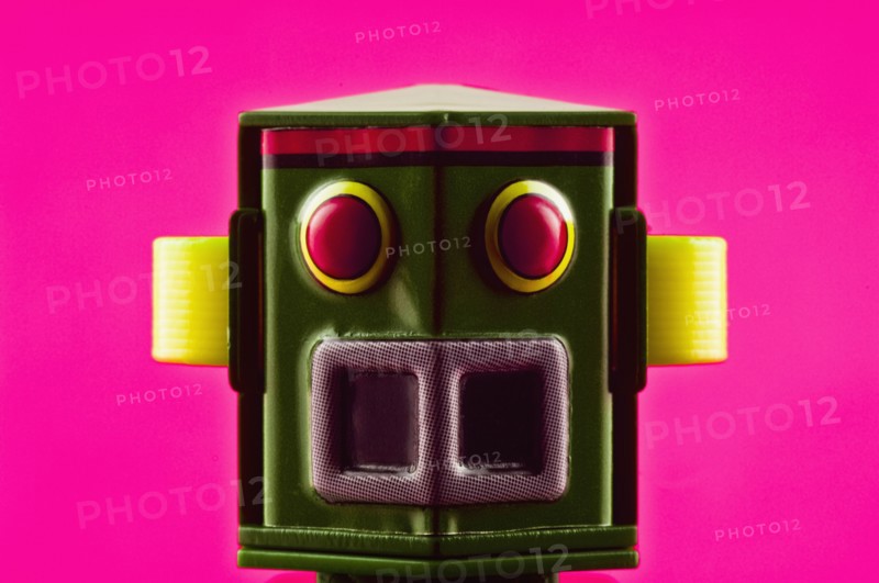 Toy robot. Photo. Antonio M. Rosario