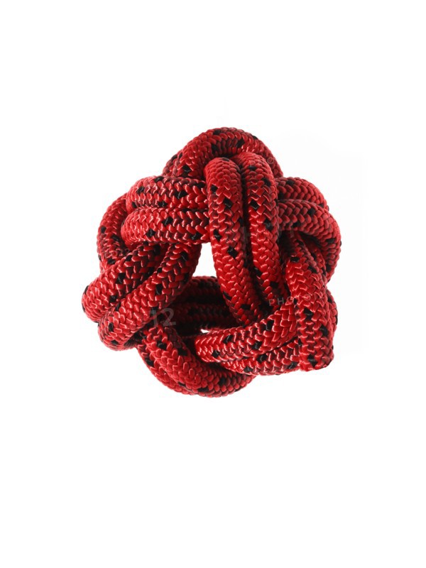 Ball of red rope. Photo : David Arky