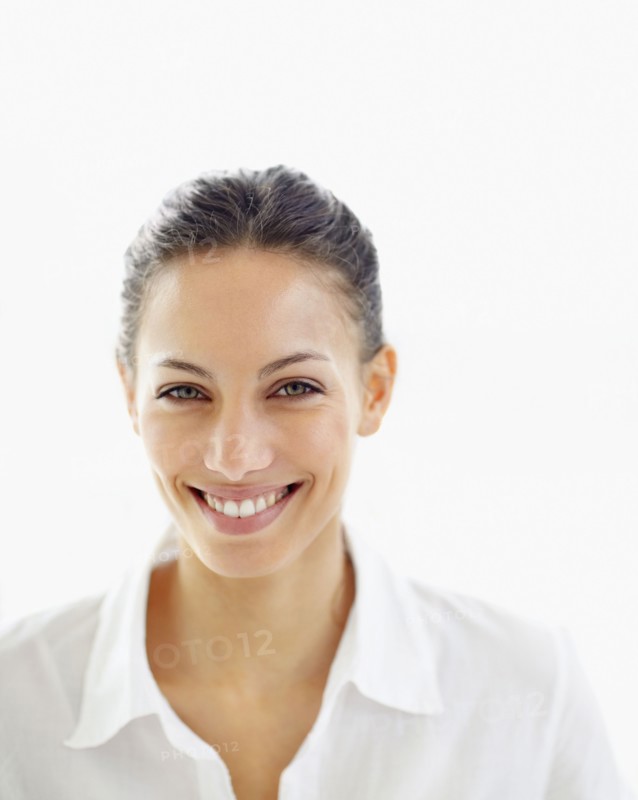 Smiling woman. Photo : momentimages