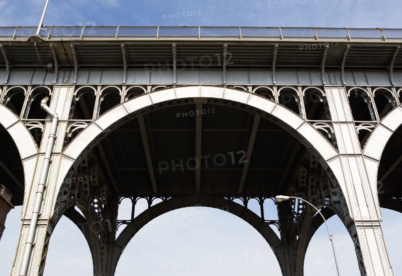 USA, New York State, New York City, Elevated road. Photo : fotog