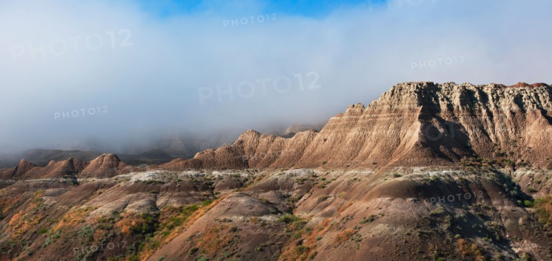 USA, South Dakota, Mountains in Badlands National Park.