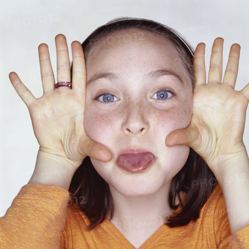 Playful young girl. Photo : Fisher Litwin