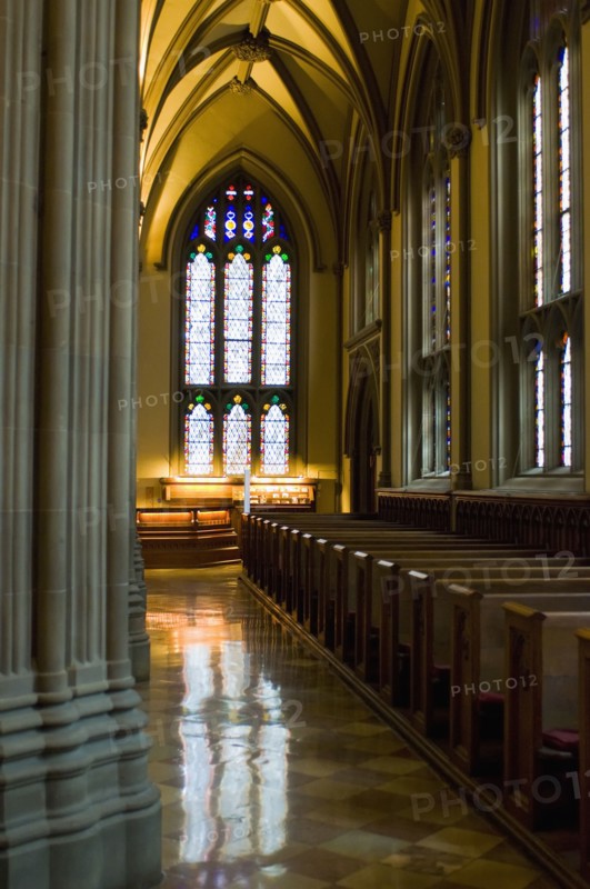 Church interior. Photo : Antonio M. Rosario