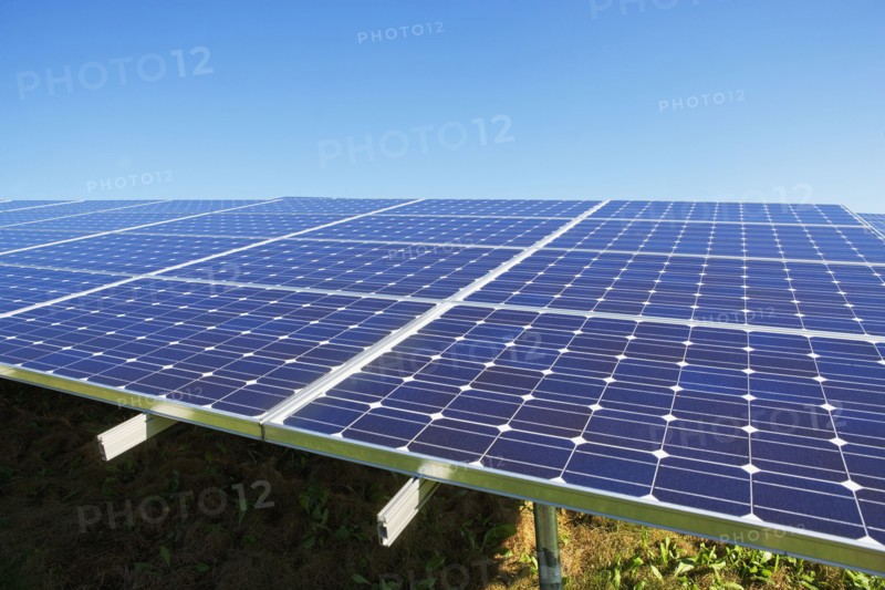 Death Valley, Solar panels. Photo : fotog