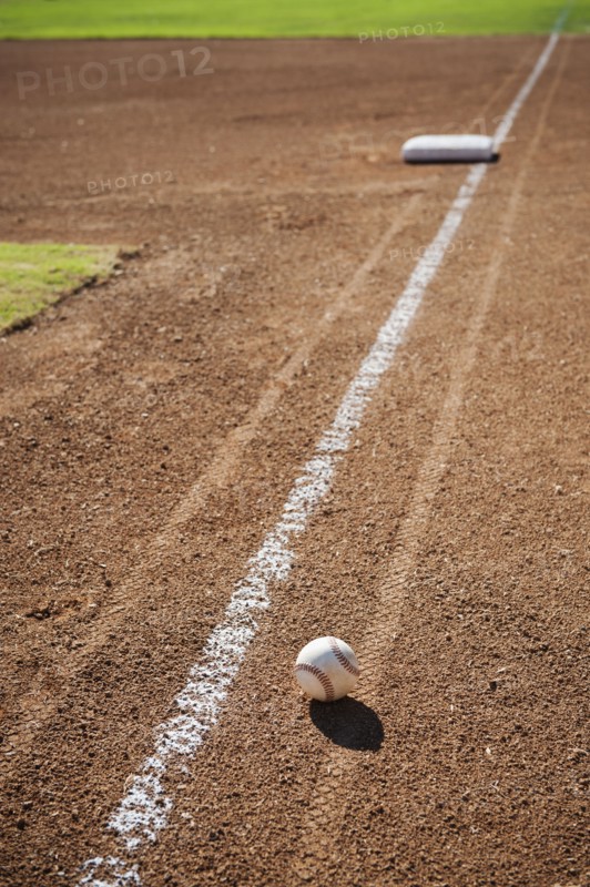 USA, California, Ladera Ranch, baseball diamond.