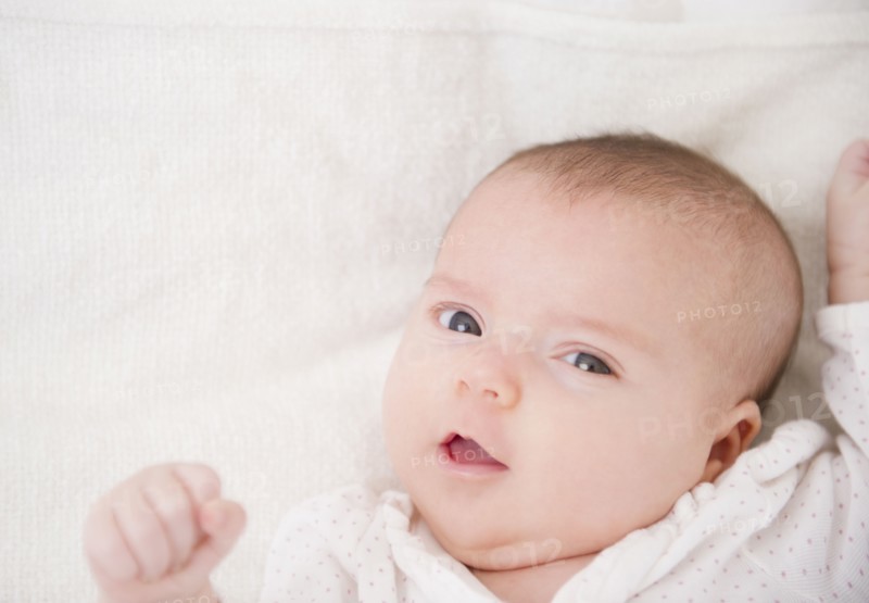 USA, New Jersey, Jersey City, Baby girl (2-5 months) portrait. Photo : Jamie Grill Photography