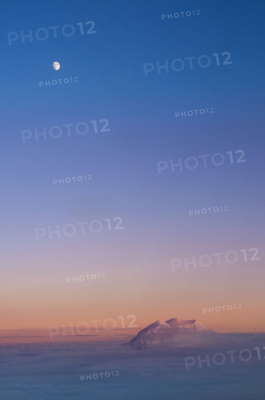 USA, Washington, Mt. Rainier. Photo : Gary J Weathers