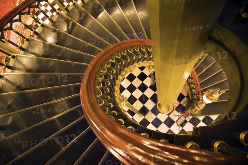 USA, Louisiana, Baton Rouge, State Capitol interior staircase. Photo : Henryk Sadura