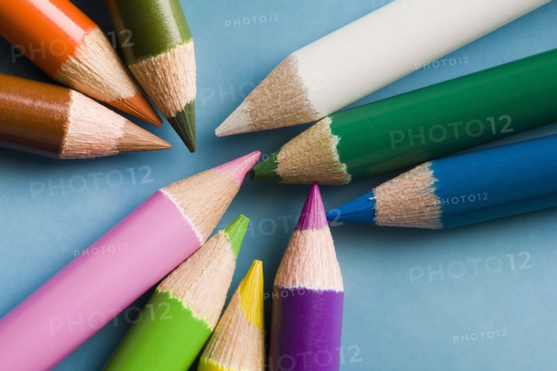 Close up of colored pens. Photo : Kristin Lee