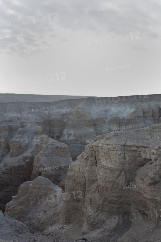 Israel, Dead Sea, rock formations. Photo : Johannes Kroemer