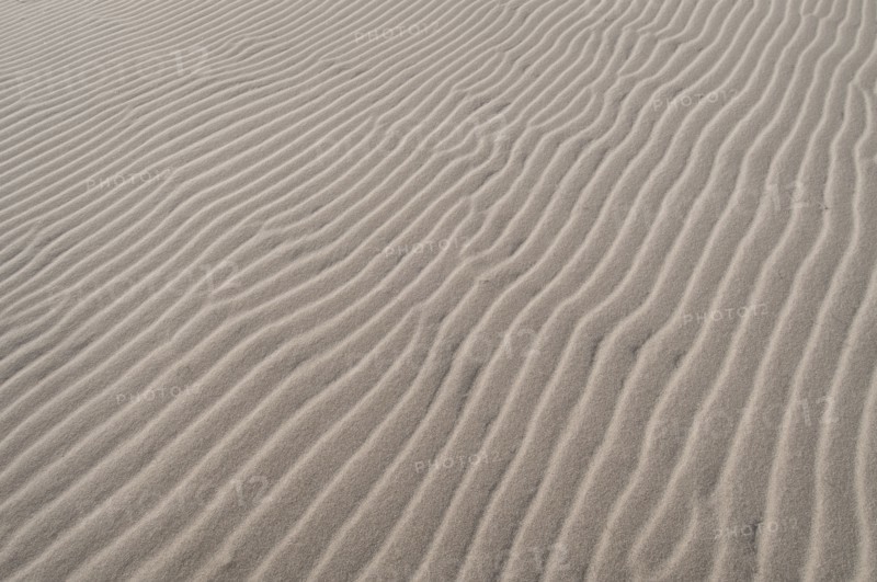 USA, California, Death Valley, Sand Dune. Photo : Gary Weathers